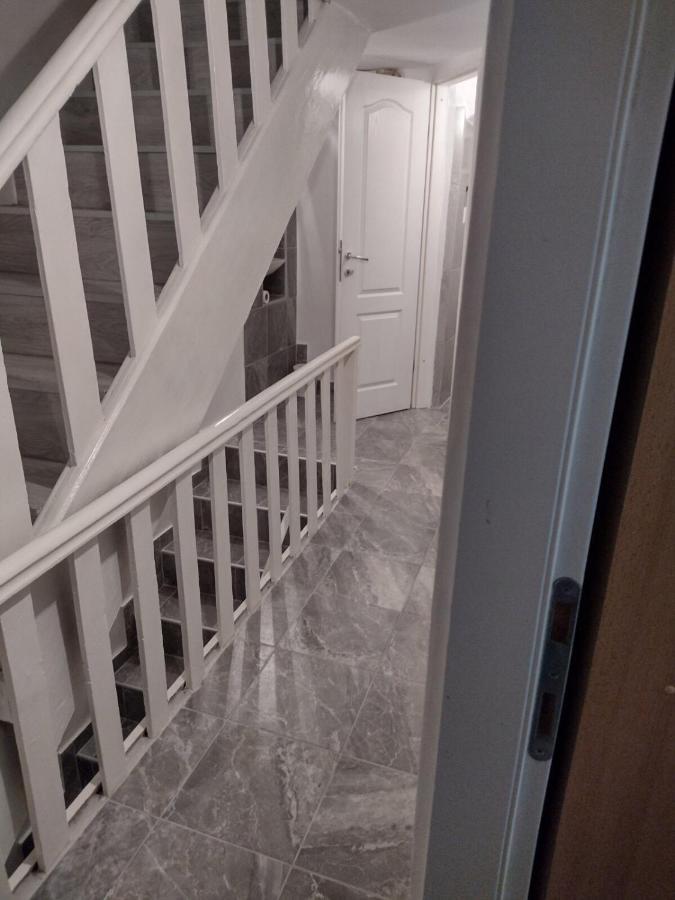 Apartment Angelove เซนญ์ ภายนอก รูปภาพ