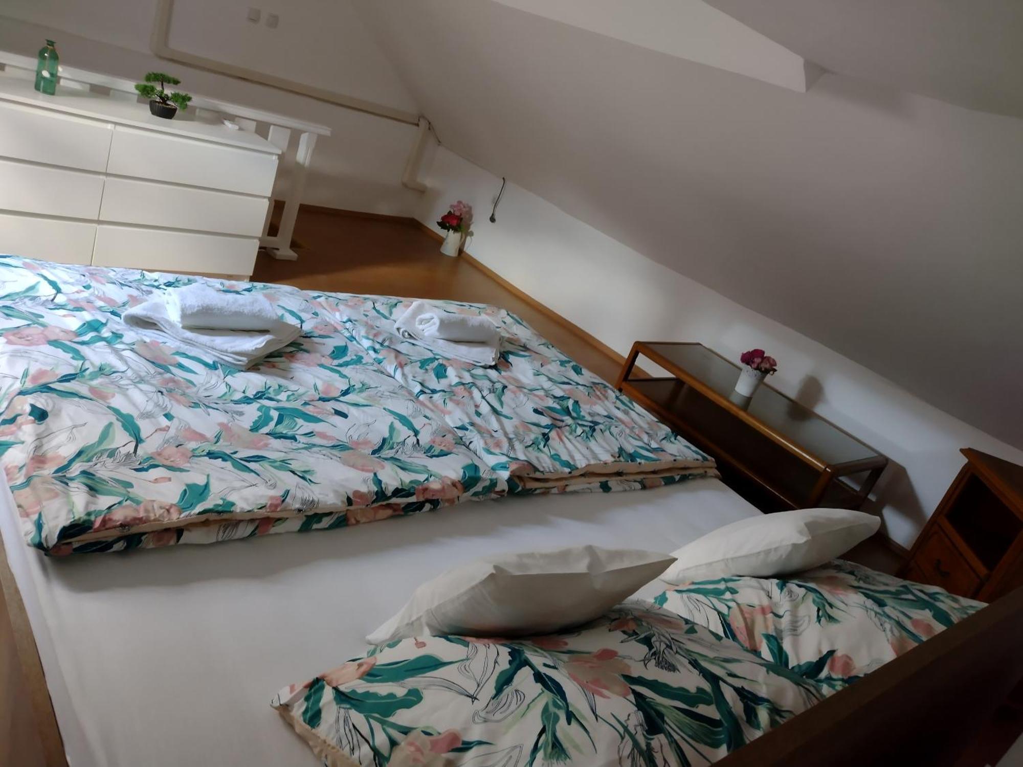 Apartment Angelove เซนญ์ ภายนอก รูปภาพ