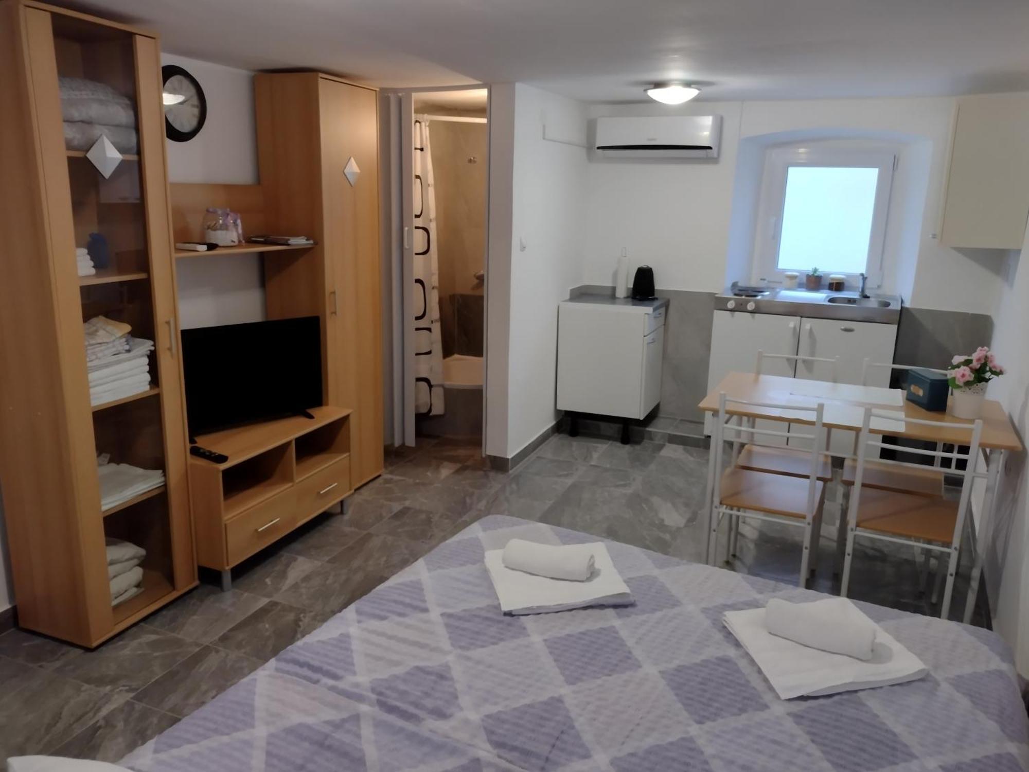 Apartment Angelove เซนญ์ ภายนอก รูปภาพ